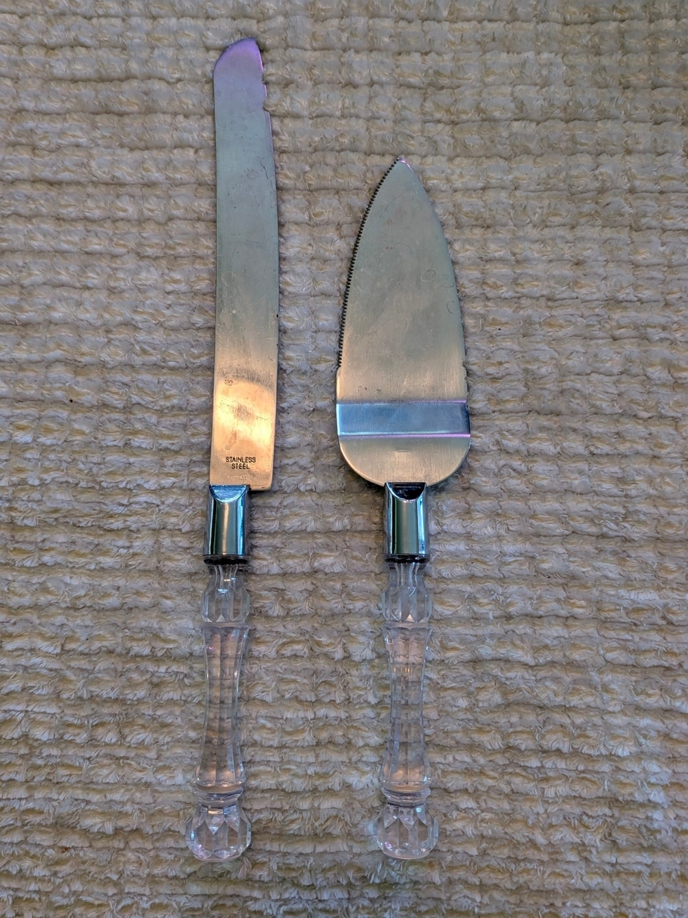 Acrylic Handle Cake Cutting and Server Set - Clear/Silver